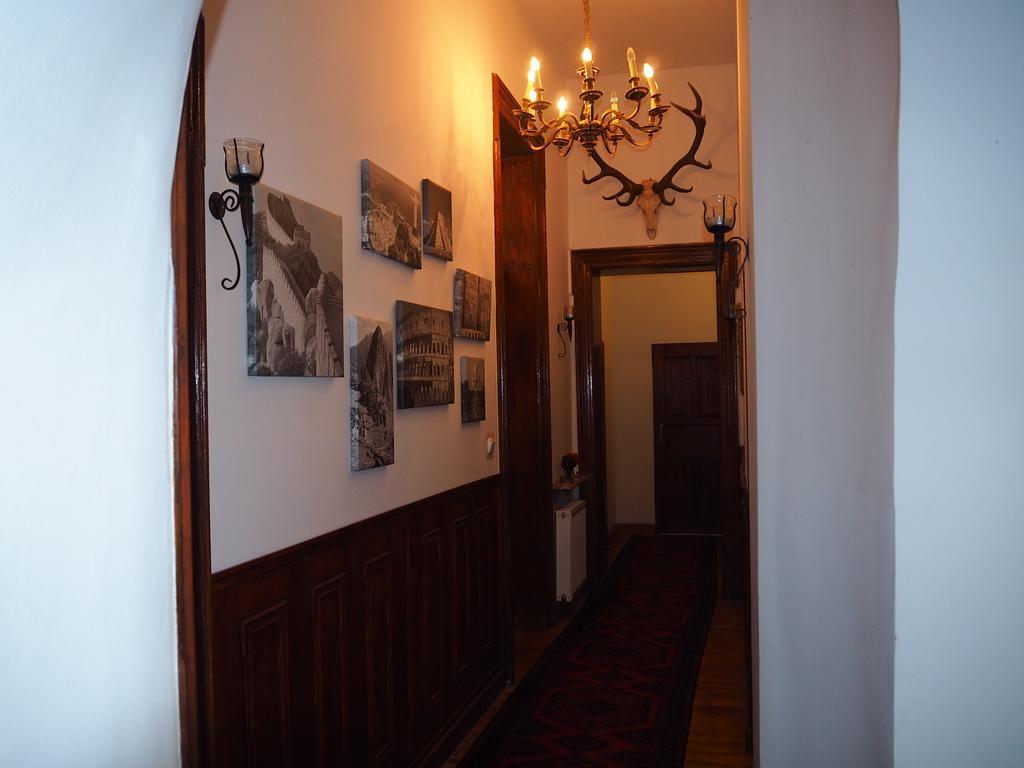 Pokoje Goscinne P.O.W. 17 Łódź Extérieur photo