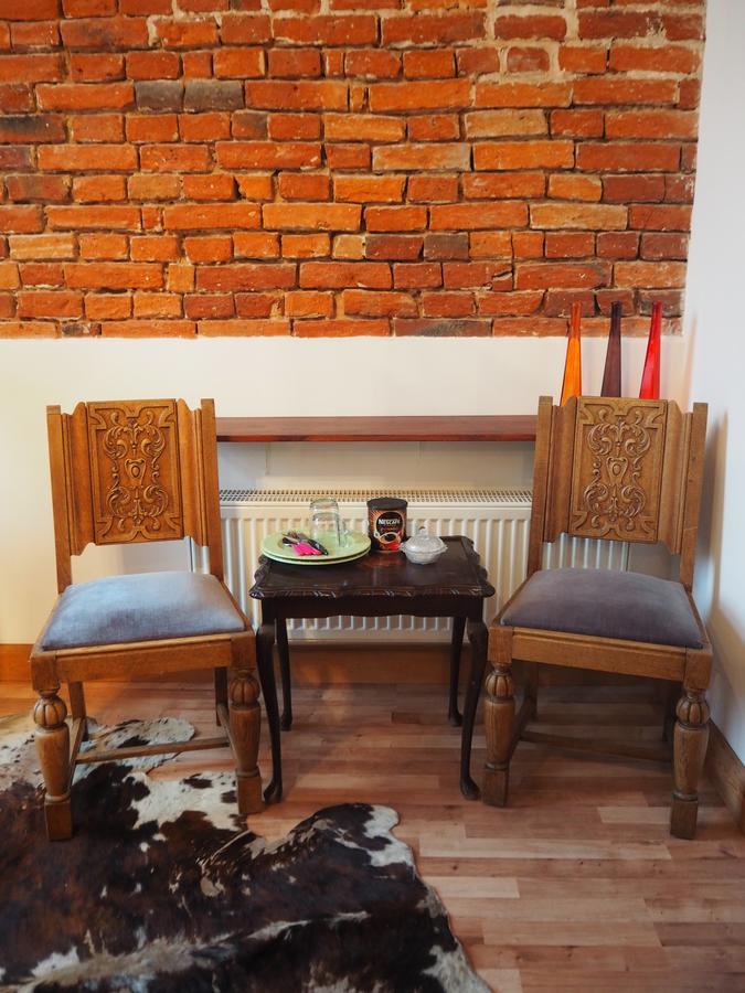 Pokoje Goscinne P.O.W. 17 Łódź Extérieur photo